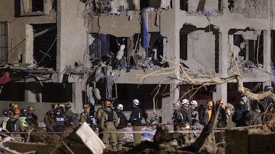 Los operadores se preparan para una apertura turbulenta mientras continúa la guerra Los operadores se preparan para una apertura turbulenta mientras continúa la guerra