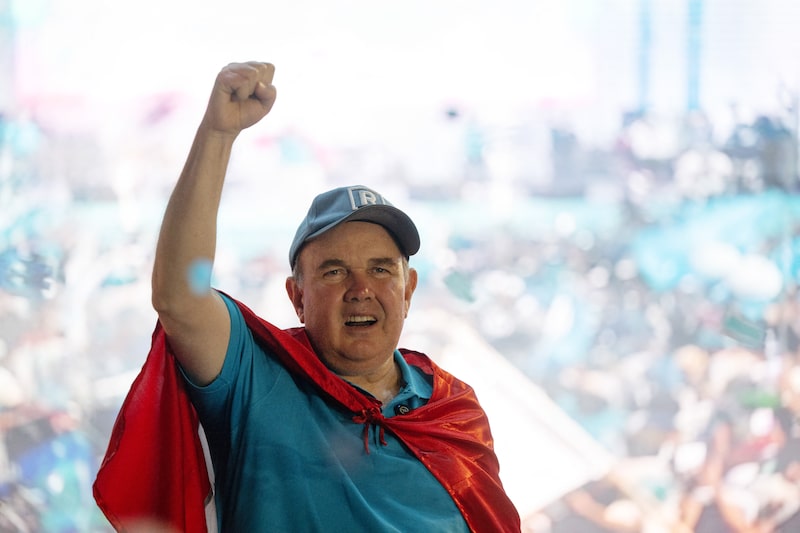 Conservative Tycoon Porky Leads Perus Presidential R Conservative Tycoon Porky Leads Perus Presidential R