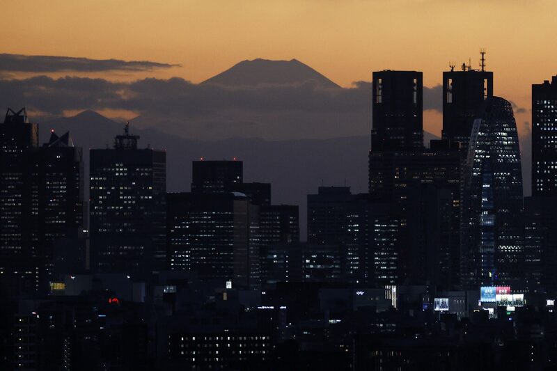 Las emisiones a 5 y 10 años se mantendrán sin cambios. Las emisiones a 5 y 10 años se mantendrán sin cambios.