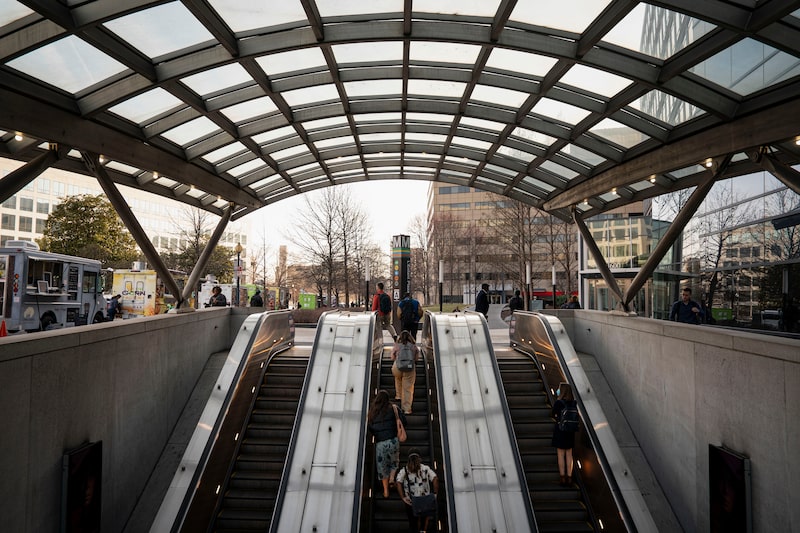 Commuters at L'Enfant Plaza metro station in Washington, DC. Commuters at L'Enfant Plaza metro station in Washington, DC.