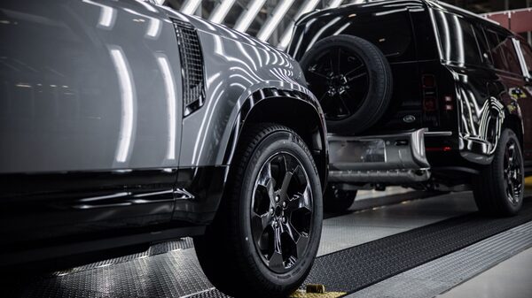 CFO da Tata assume comando da Jaguar Land Rover e aumenta controle indiano da empresa CFO da Tata assume comando da Jaguar Land Rover e aumenta controle indiano da empresa