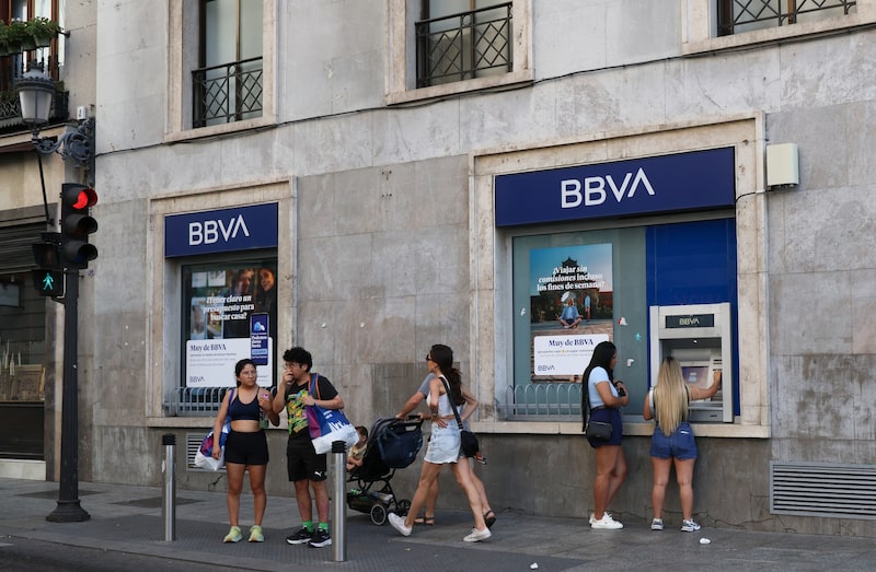 Segundo maior banco da Espanha inicia a iniciativa com clientes corporativos e pretende ampliá-la para pessoas físicas (Foto: Andrey Rudakov/Bloomberg) Segundo maior banco da Espanha inicia a iniciativa com clientes corporativos e pretende ampliá-la para pessoas físicas (Foto: Andrey Rudakov/Bloomberg)