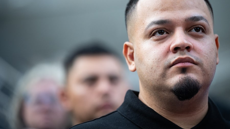 Abrego García fue liberado de las instalaciones del ICE tras orden judicial Abrego García fue liberado de las instalaciones del ICE tras orden judicial