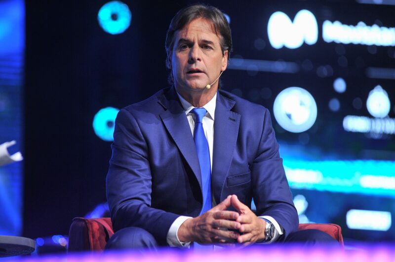 El presidente uruguayo Luis Lacalle Pou volvió a hablar sobre las diferencias con sus socios regionales en materia de apertura comercial. Fotografía: Presidencia de la República. El presidente uruguayo Luis Lacalle Pou volvió a hablar sobre las diferencias con sus socios regionales en materia de apertura comercial. Fotografía: Presidencia de la República.