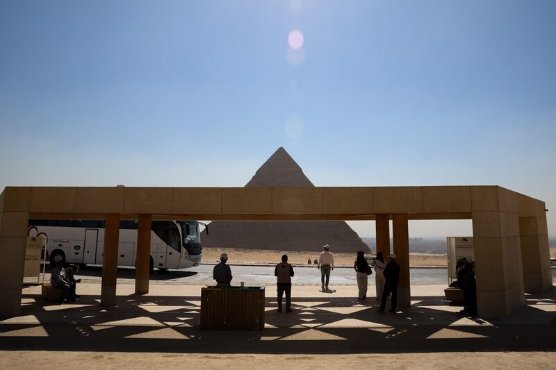 O número de visitantes aumentou quase 24% em abril em comparação com o ano anterior, de acordo com o Ministério do Turismo. (Foto: Islam Safwat/Bloomberg) O número de visitantes aumentou quase 24% em abril em comparação com o ano anterior, de acordo com o Ministério do Turismo. (Foto: Islam Safwat/Bloomberg)