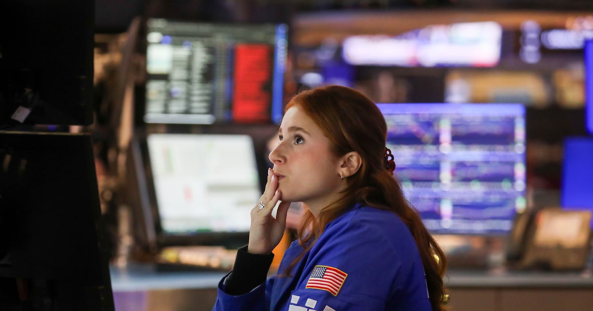 Mercado norteamericano cae por presión de deuda y energía