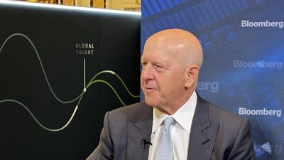 Trump critica CEO do Goldman Sachs e eleva pressão sobre bancos de Wall St Trump critica CEO do Goldman Sachs e eleva pressão sobre bancos de Wall St