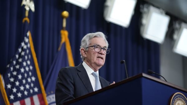 Powell señaliza chances de menor subida de tasas en diciembre Powell señaliza chances de menor subida de tasas en diciembre