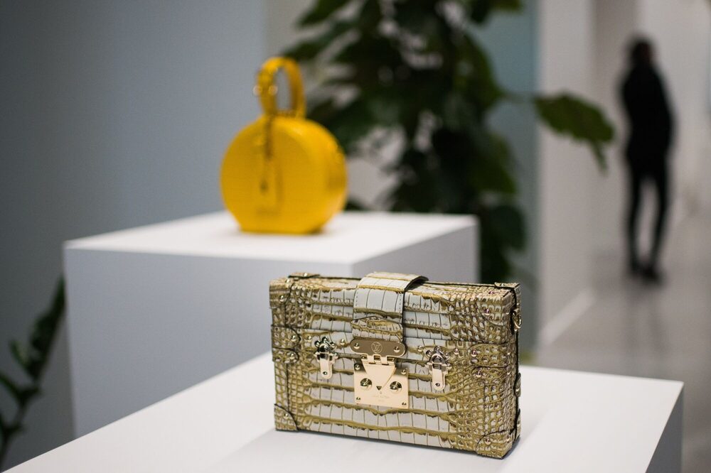 La racha, junto al fortalecimiento del euro frente al dólar, la llevó cerca de los US$500.000 millones en valor de mercado. La racha, junto al fortalecimiento del euro frente al dólar, la llevó cerca de los US$500.000 millones en valor de mercado.