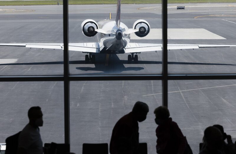 Geralmente, a demanda no feriado prolongado costuma aumentar porque muitas famílias fazem uma última viagem antes da volta às aulas Geralmente, a demanda no feriado prolongado costuma aumentar porque muitas famílias fazem uma última viagem antes da volta às aulas