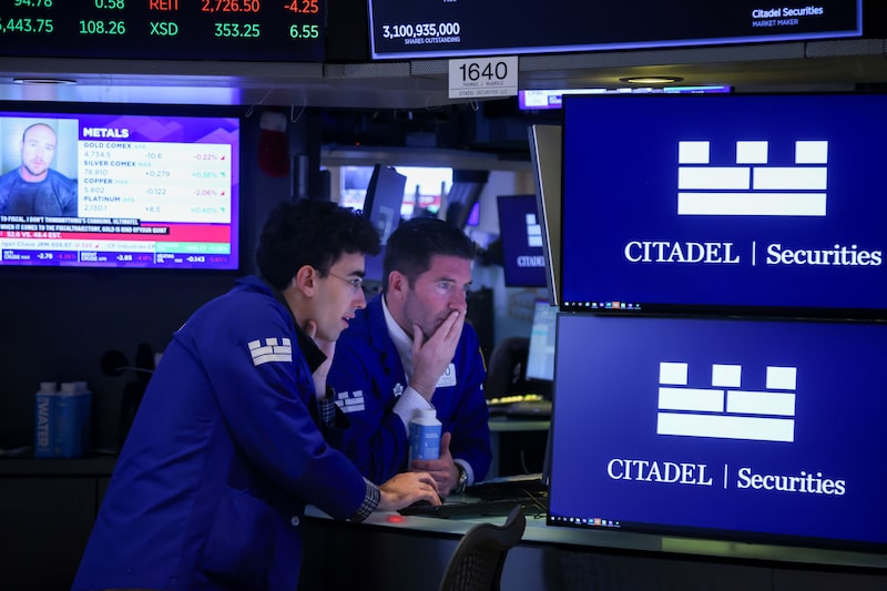 Traders work on the floor the New York Stock Exchange (NYSE) in New York, US, on Monday, Feb. 2, 2026. Wall Street kicked off Feb. with gains in stocks as solid factory data bolstered optimism about Corporate America while losses in gold and silver moderated after Fridays dramatic rout. Photographer: Michael Nagle/Bloomberg Traders work on the floor the New York Stock Exchange (NYSE) in New York, US, on Monday, Feb. 2, 2026. Wall Street kicked off Feb. with gains in stocks as solid factory data bolstered optimism about Corporate America while losses in gold and silver moderated after Fridays dramatic rout. Photographer: Michael Nagle/Bloomberg