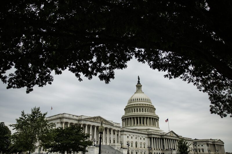 Cámara de EE.UU. votará el viernes un plan para evitar el cierre del gobierno, dice Johnson. Cámara de EE.UU. votará el viernes un plan para evitar el cierre del gobierno, dice Johnson.