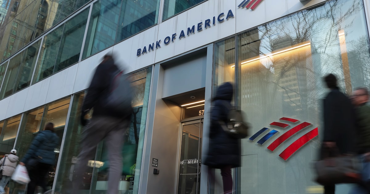 BofA confía en monedas latinoamericanas con cautela