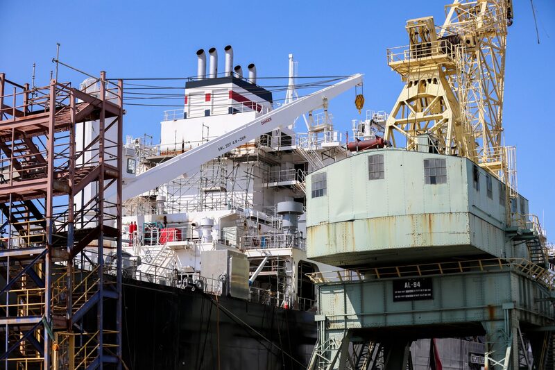 Los observadores de la industria se han mostrado escépticos sobre la capacidad de Estados Unidos para reactivar rápidamente su sector de la construcción naval. Los observadores de la industria se han mostrado escépticos sobre la capacidad de Estados Unidos para reactivar rápidamente su sector de la construcción naval.