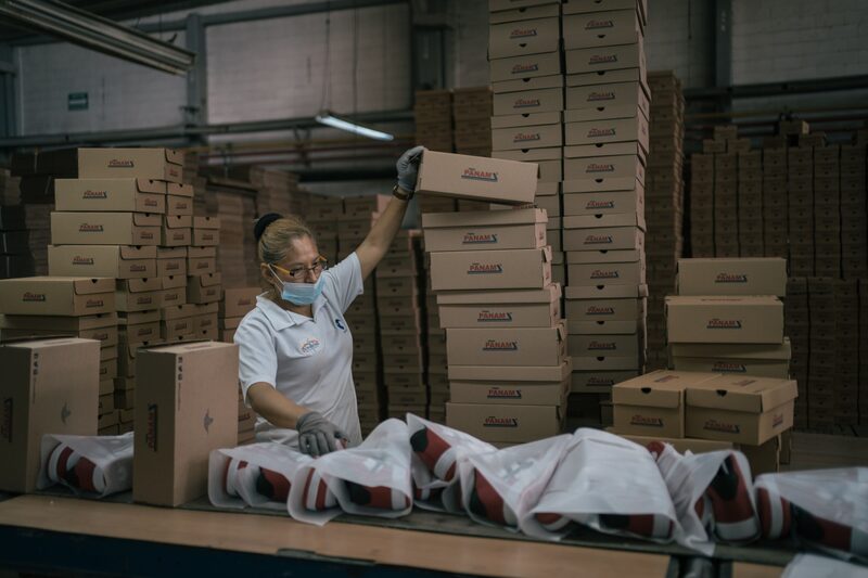 Al 31 de enero de 2023 hay un total de 21 millones 484,595 de puestos de trabajo registrados en el IMSS. Al 31 de enero de 2023 hay un total de 21 millones 484,595 de puestos de trabajo registrados en el IMSS.