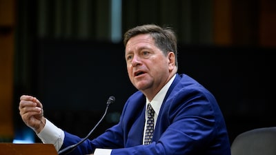 Trump nombra a Clayton como zar de la IA en respuesta a inquietudes sobre seguridad Trump nombra a Clayton como zar de la IA en respuesta a inquietudes sobre seguridad