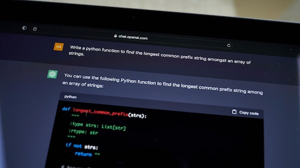 Itália suspende acesso ao ChatGPT e abre investigação sobre coleta de dados Itália suspende acesso ao ChatGPT e abre investigação sobre coleta de dados