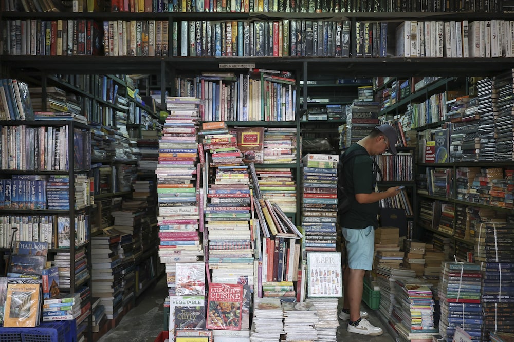 Shoppers in Bangkok Ahead of Thailand's CPI Figures Shoppers in Bangkok Ahead of Thailand's CPI Figures