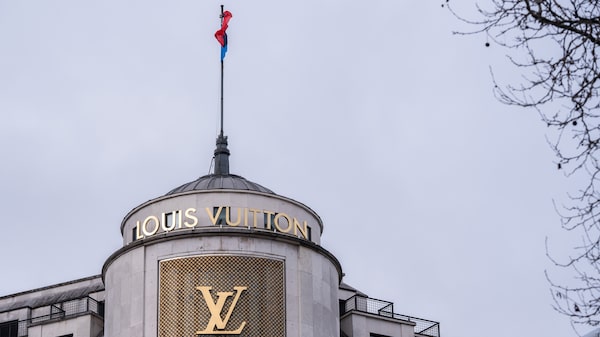 LVMH enfrenta su peor inicio de año, pero Barclays ve oportunidad de compra LVMH enfrenta su peor inicio de año, pero Barclays ve oportunidad de compra
