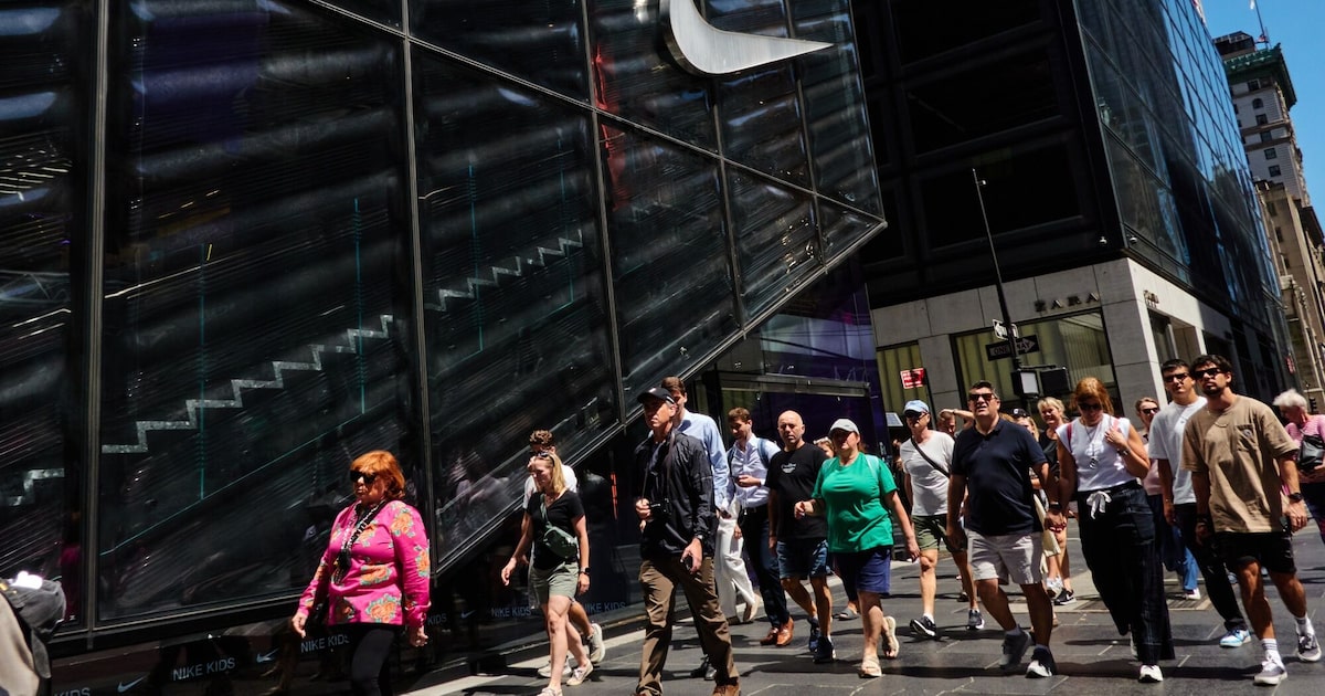 Nike gana en resultados, pero el futuro sigue incierto