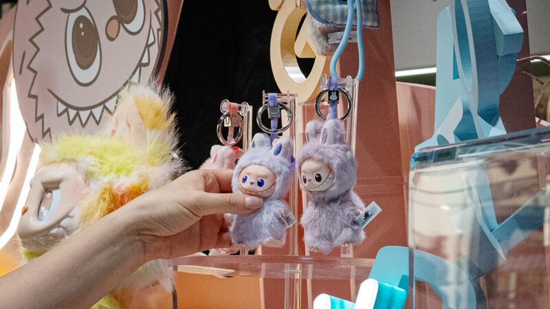 Receita da Pop Mart salta 250% no trimestre com avanço dos Labubu nos EUA e na Europa Receita da Pop Mart salta 250% no trimestre com avanço dos Labubu nos EUA e na Europa
