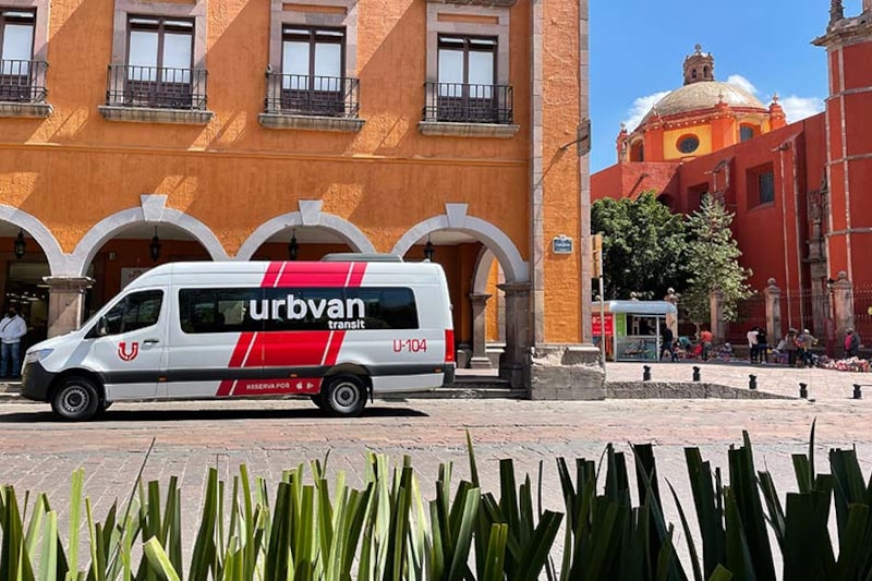 Urbvan será adquirida por US$82 millones por parte de Swvl, una empresa que cotiza en Nasdaq. Urbvan será adquirida por US$82 millones por parte de Swvl, una empresa que cotiza en Nasdaq.