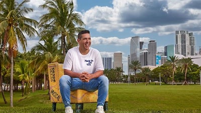 De influencer a empresario: el negocio que el venezolano ByJuancito construyó alrededor de su audiencia De influencer a empresario: el negocio que el venezolano ByJuancito construyó alrededor de su audiencia