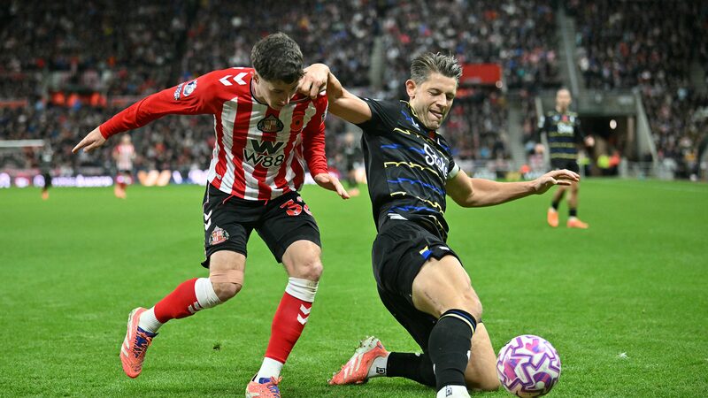 Gestoras de crédito privado desafiam bancos por empréstimos a clubes da Premier League Gestoras de crédito privado desafiam bancos por empréstimos a clubes da Premier League