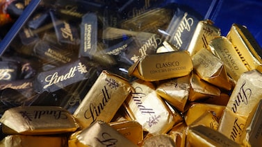Lindt elevou preços para compensar a alta do cacau. Agora ação tem pior tri em 17 anos Lindt elevou preços para compensar a alta do cacau. Agora ação tem pior tri em 17 anos