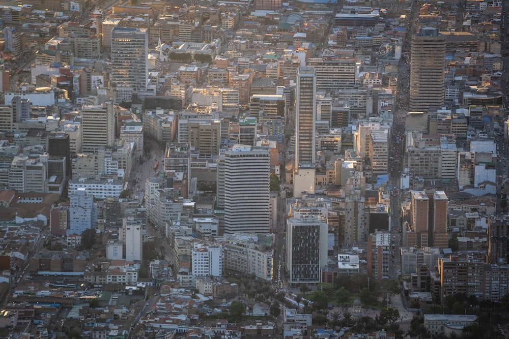 Edificios comerciales y residenciales en Bogotá, Colombia, el jueves 28 de julio de 2022 Edificios comerciales y residenciales en Bogotá, Colombia, el jueves 28 de julio de 2022