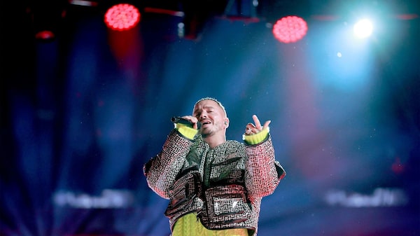 J Balvin Joins Forces With NGOs, Banks to Finance Latino-Owned Businesses In US J Balvin Joins Forces With NGOs, Banks to Finance Latino-Owned Businesses In US