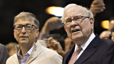 Warren Buffett mantiene donaciones a Fundación Gates pese a presión por caso Epstein Warren Buffett mantiene donaciones a Fundación Gates pese a presión por caso Epstein