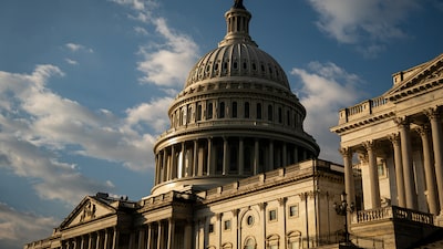 Senado de EE.UU. bloquea intento de limitar a Trump en Venezuela tras presión del presidente Senado de EE.UU. bloquea intento de limitar a Trump en Venezuela tras presión del presidente