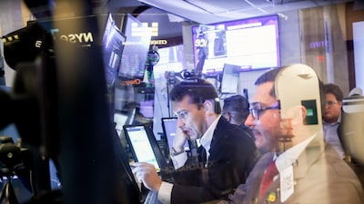 S&P 500 cae tras el salto de tasas del Tesoro a máximos de 2007 antes de la reunión de la Fed S&P 500 cae tras el salto de tasas del Tesoro a máximos de 2007 antes de la reunión de la Fed