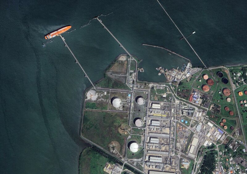 Una vista aérea del complejo de licuefacción del Atlántico en Trinidad y Tobago. Fuente: Google Maps Una vista aérea del complejo de licuefacción del Atlántico en Trinidad y Tobago. Fuente: Google Maps