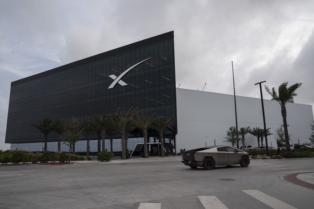 SpaceX's IPO to Mint Millionaires in Poor Texas Border Town SpaceX's IPO to Mint Millionaires in Poor Texas Border Town