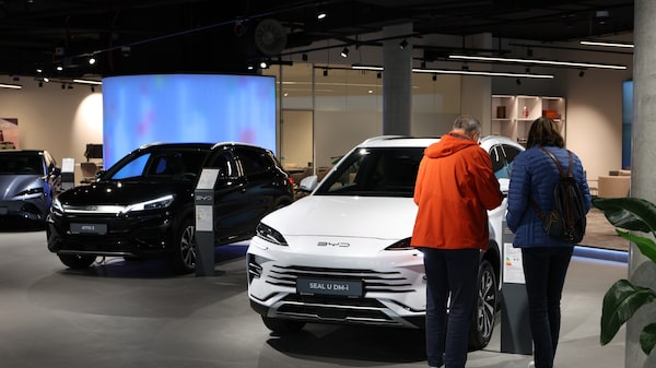 El auge de precios del petróleo provocó una oleada de compras de vehículos eléctricos en marzo El auge de precios del petróleo provocó una oleada de compras de vehículos eléctricos en marzo