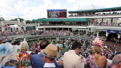 Las suites de US$400.000 del Derby de Kentucky se agotan en una gran apuesta por el lujo Las suites de US$400.000 del Derby de Kentucky se agotan en una gran apuesta por el lujo