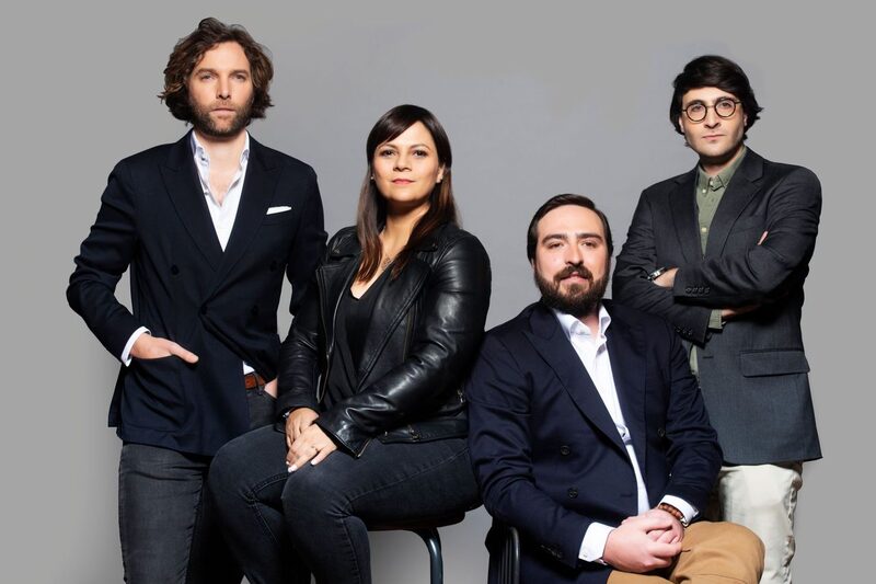 El equipo de Twelve Hundred VC con Adriana Tortajada y Esteban Coppel al centro. El equipo de Twelve Hundred VC con Adriana Tortajada y Esteban Coppel al centro.