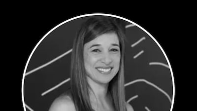 Claudia Valladares Claudia Valladares