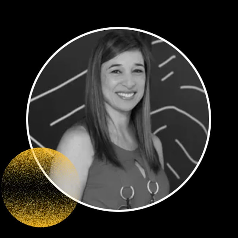 Claudia Valladares Claudia Valladares