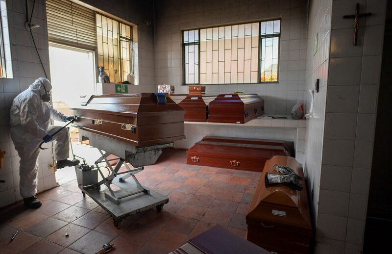 Estimativa mais precisa da OMS gira em torno de 14,9 milhões, mas a margem de erro a faria oscilar entre 13,3 milhões e 16,6 milhões Estimativa mais precisa da OMS gira em torno de 14,9 milhões, mas a margem de erro a faria oscilar entre 13,3 milhões e 16,6 milhões