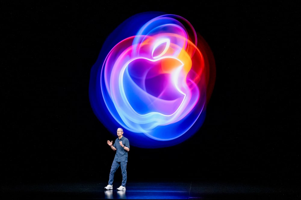 Tim Cook Tim Cook