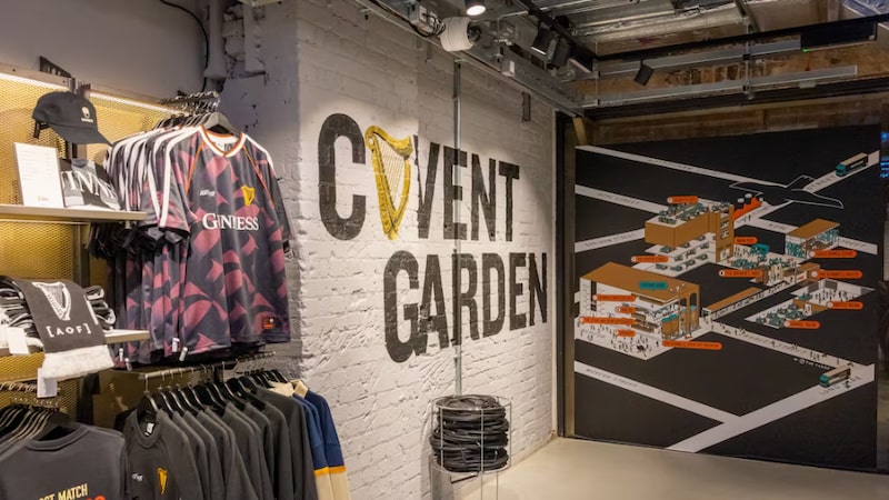 Guinness inaugura centro temático de US$ 97 mi em Londres de olho na Gen Z Guinness inaugura centro temático de US$ 97 mi em Londres de olho na Gen Z