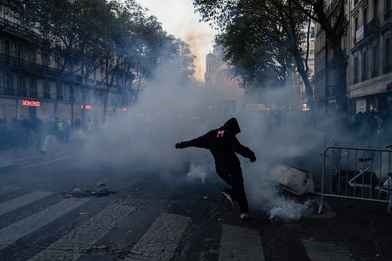 Cost of Living Demonstration in Paris Cost of Living Demonstration in Paris