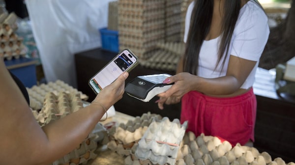 Una nueva función de Apple permitirá a los usuarios crear sus propios pases en Wallet Una nueva función de Apple permitirá a los usuarios crear sus propios pases en Wallet