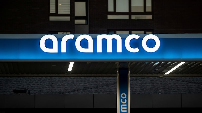 Saudi Aramco alerta sobre caos no mercado de petróleo até 2027 com crise no Estreito de Ormuz Saudi Aramco alerta sobre caos no mercado de petróleo até 2027 com crise no Estreito de Ormuz