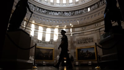 El Gobierno de EE.UU. enfrenta un largo proceso de reapertura tras cierre histórico El Gobierno de EE.UU. enfrenta un largo proceso de reapertura tras cierre histórico