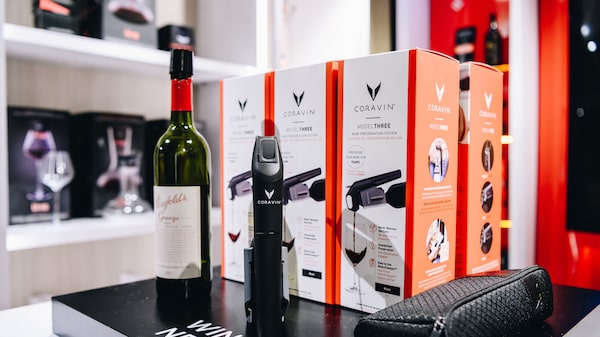 Coravin atinge 2 milhões de unidades e busca alavancar vinhos premium no Brasil Coravin atinge 2 milhões de unidades e busca alavancar vinhos premium no Brasil