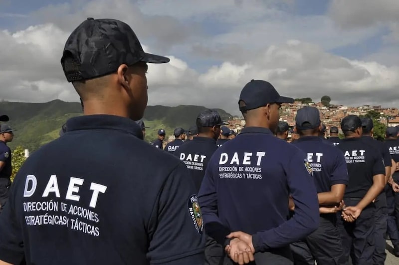 En una imagen referencial, elementos de la DAET, en la sede de la División Motorizada, ubicada en El Helicoide, el 16 de agosto de 2023. En una imagen referencial, elementos de la DAET, en la sede de la División Motorizada, ubicada en El Helicoide, el 16 de agosto de 2023.